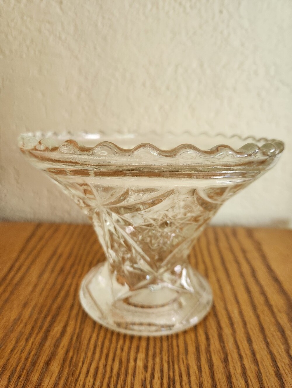 VINTAGE ANCHOR HOCKING PRESSCUT STAR OF DAVID 4.5" PUNCH BOWL STAND MCM